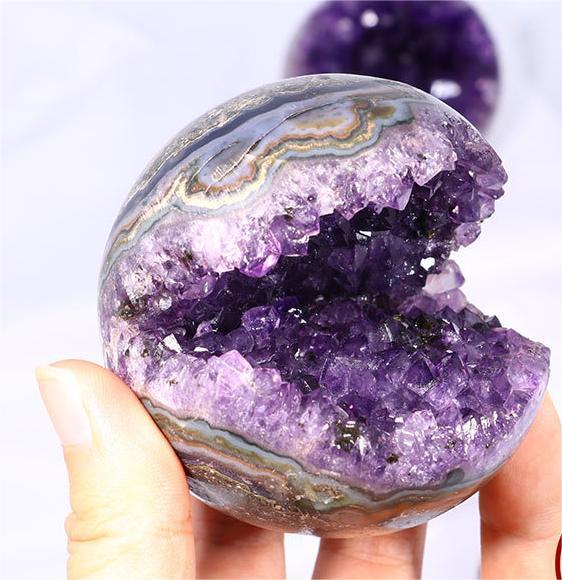 Amythst Sphere Geode